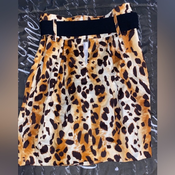Cute leopard skirt - Picture 2 of 3
